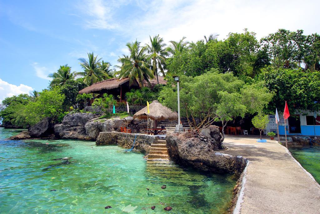 Sampaguita Resort Moalboal Exterior photo